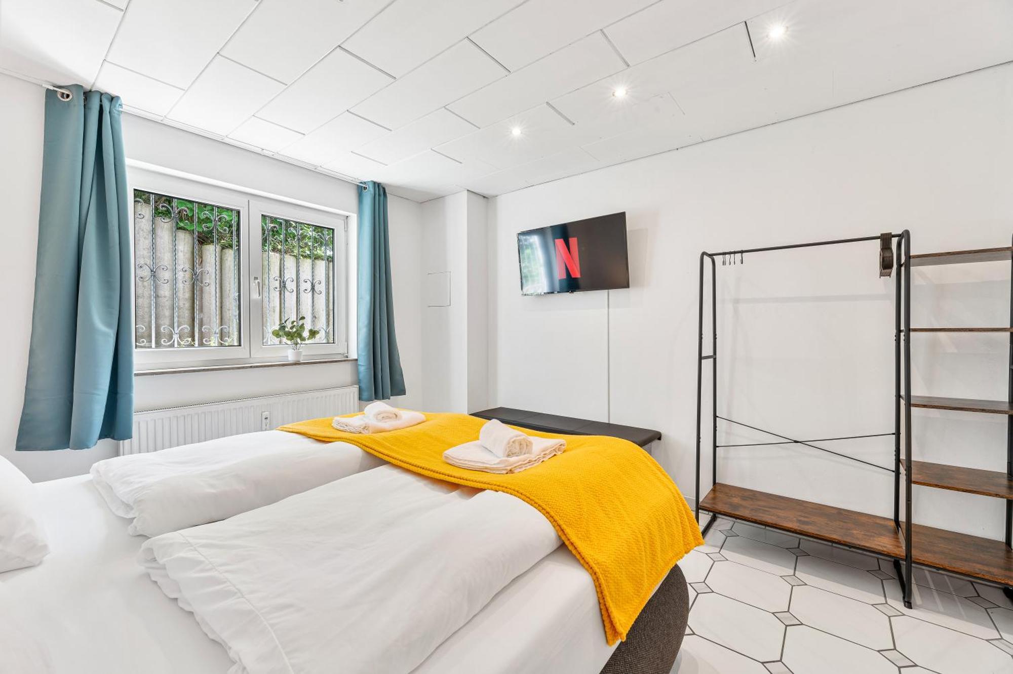 Sunshine - 4 Personen Airport Messe Mit Tg-garage Apartment Ostfildern